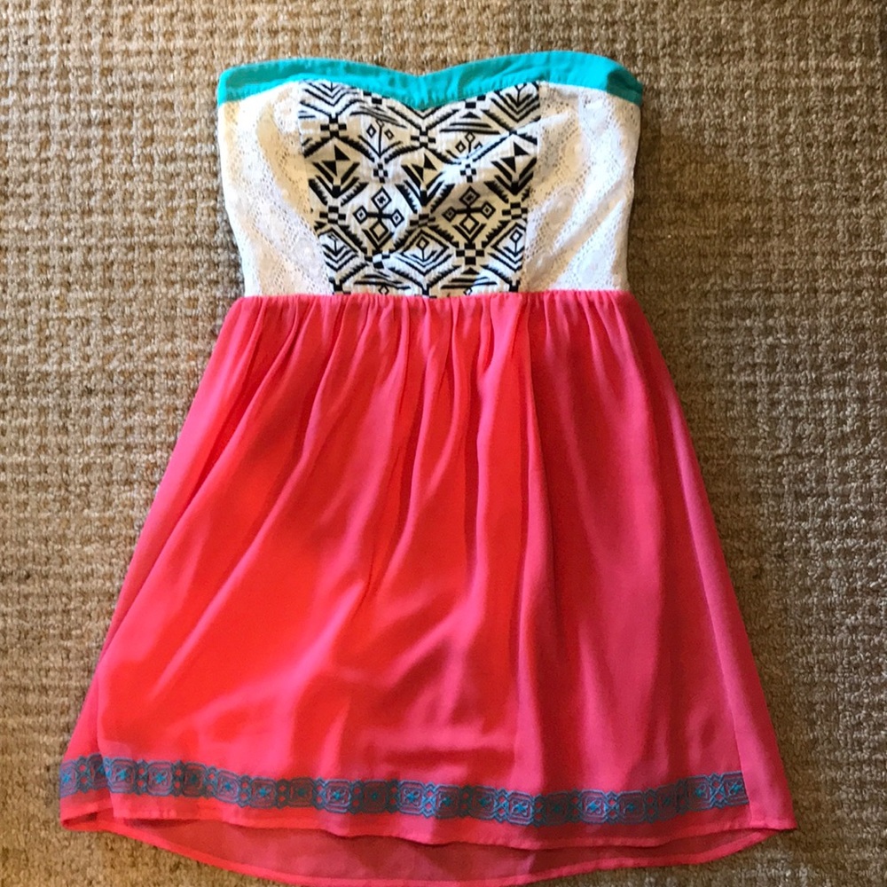 Flying tomato dress